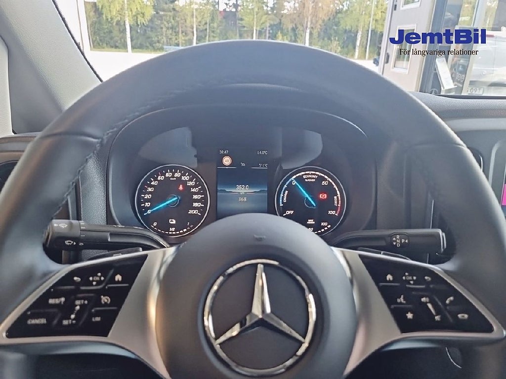 Mercedes-Benz Vito 2025 - miniatyr 9