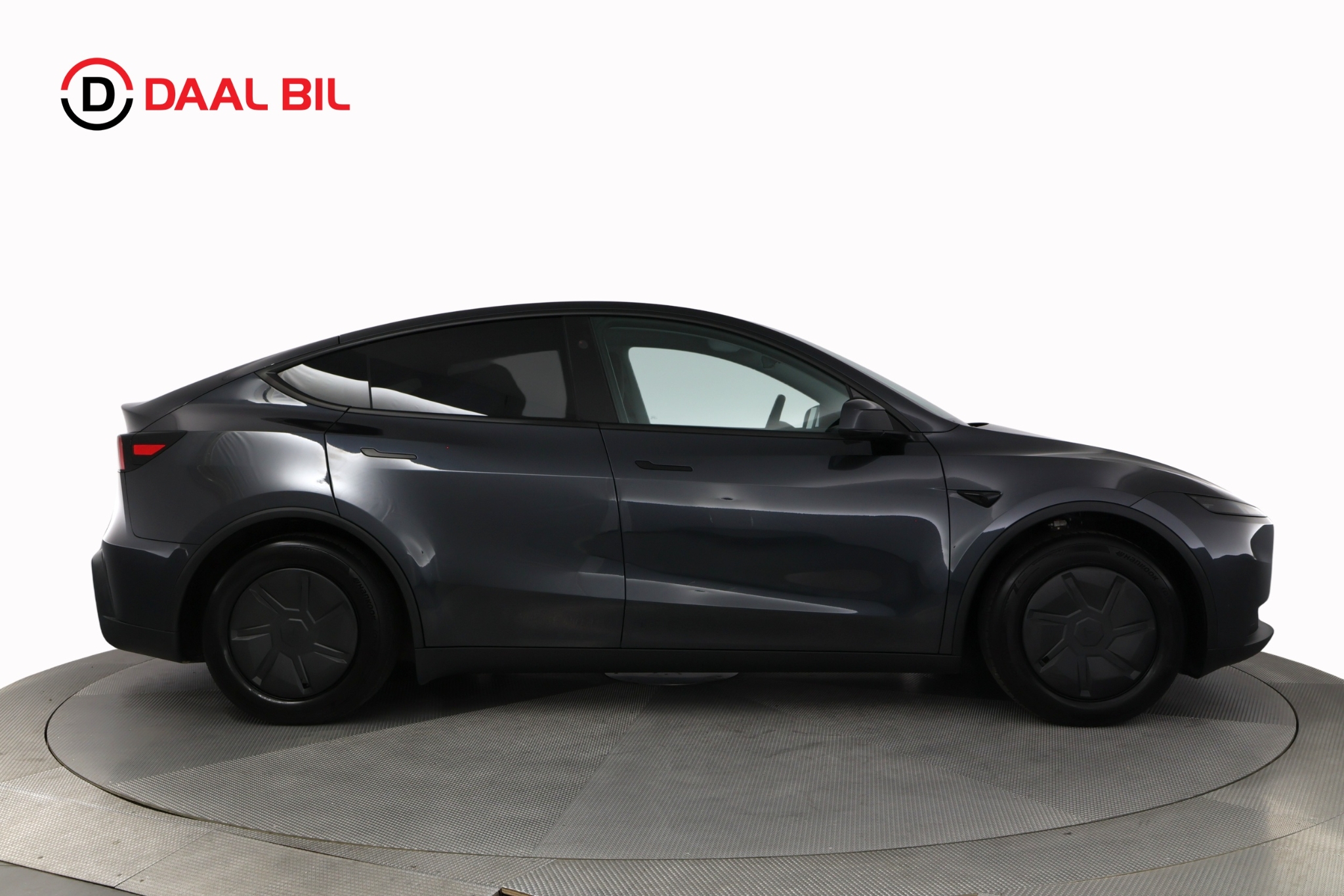 Tesla Model Y STANDARD RANGE RWD 299HK 2026, kuva 5/10
