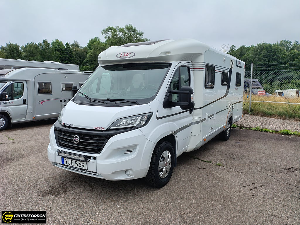LMC T 683 Passion