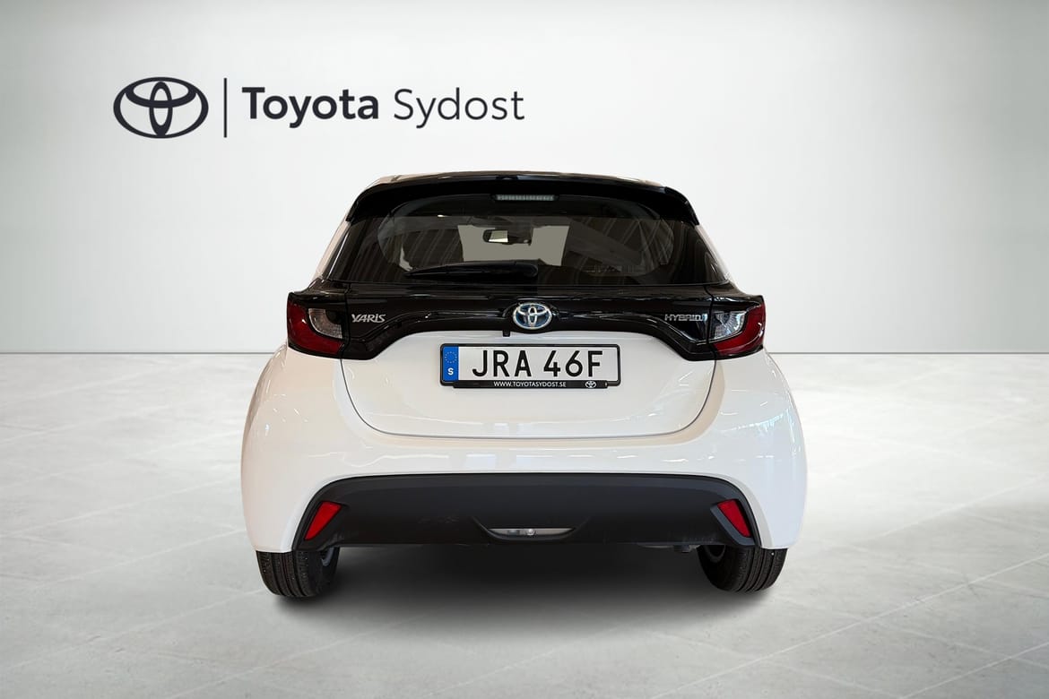 Toyota Yaris 2024, photo 6/54