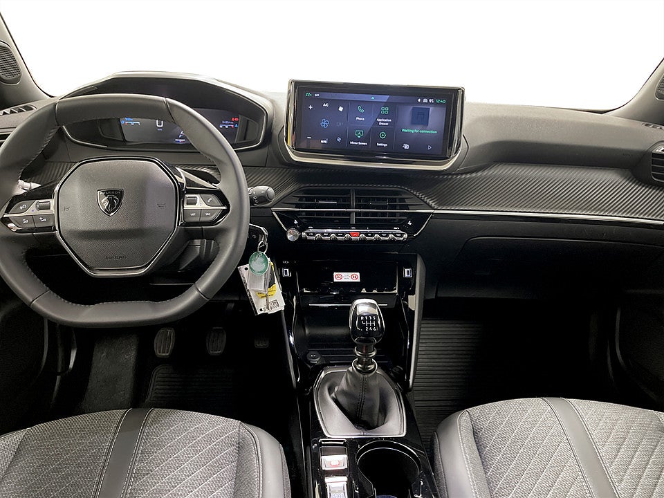 Bild på Peugeot 2008 Allure 1.2 PT 130hk CARPLAY P-SENSORER