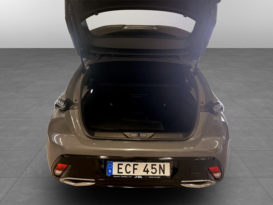 Bild på Peugeot 308 5D GT 1.2 PT 130hk Aut B-KAMERA CARPLAY