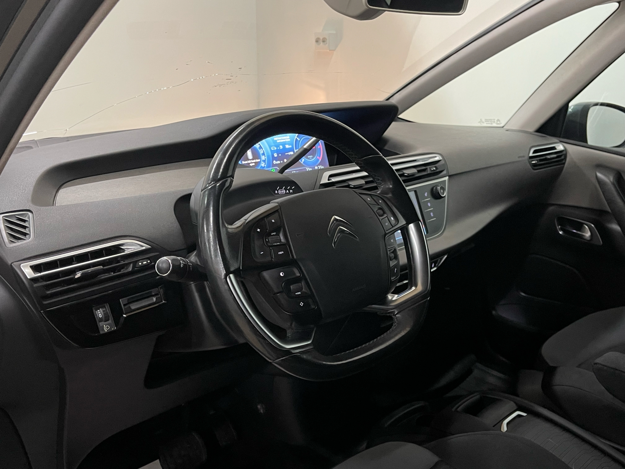 Citroen Grand C4 Picasso 2014, kuva 5/55