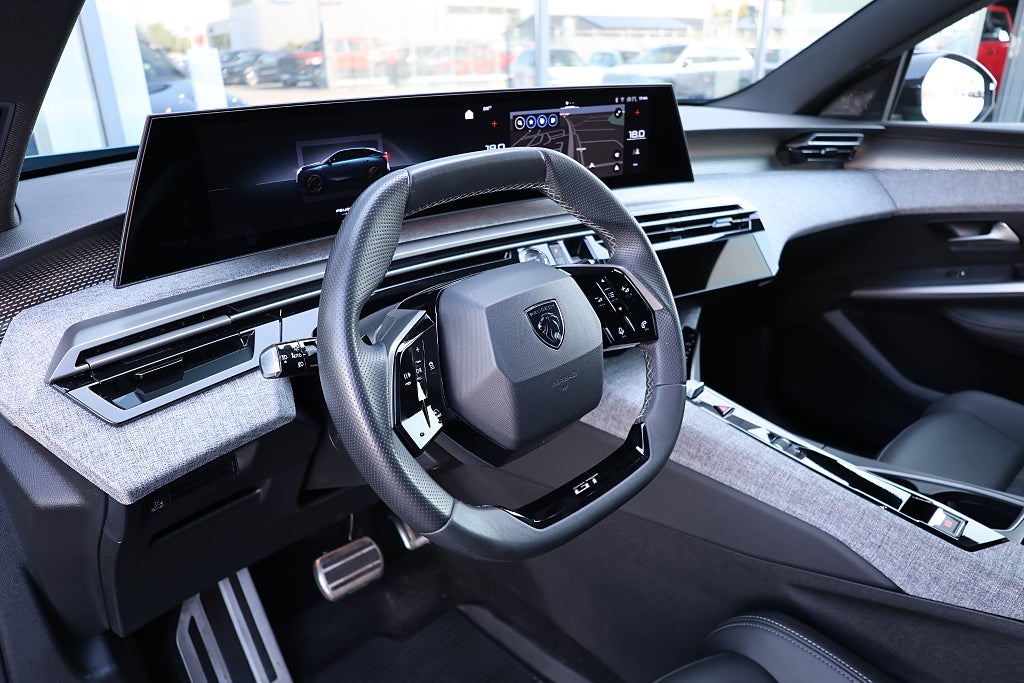 Peugeot 3008 GT Hybrid 145hk Automat