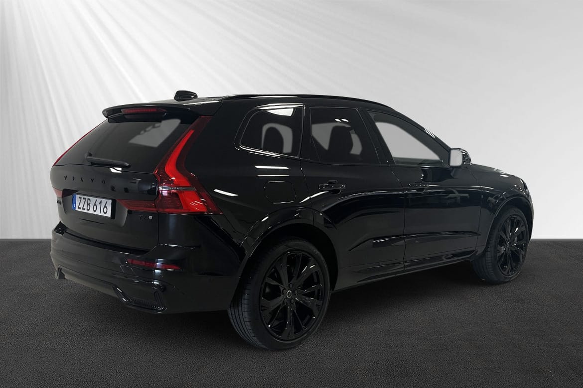 Volvo XC60 T6 Plus Black Nordic Edition 2026, bild 3/10