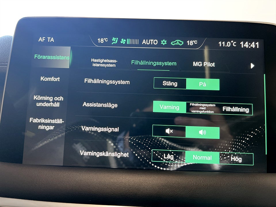 Bild på MG EHS PHEV EDU II 258hk Aut 360-KAMERA PANO NAVI