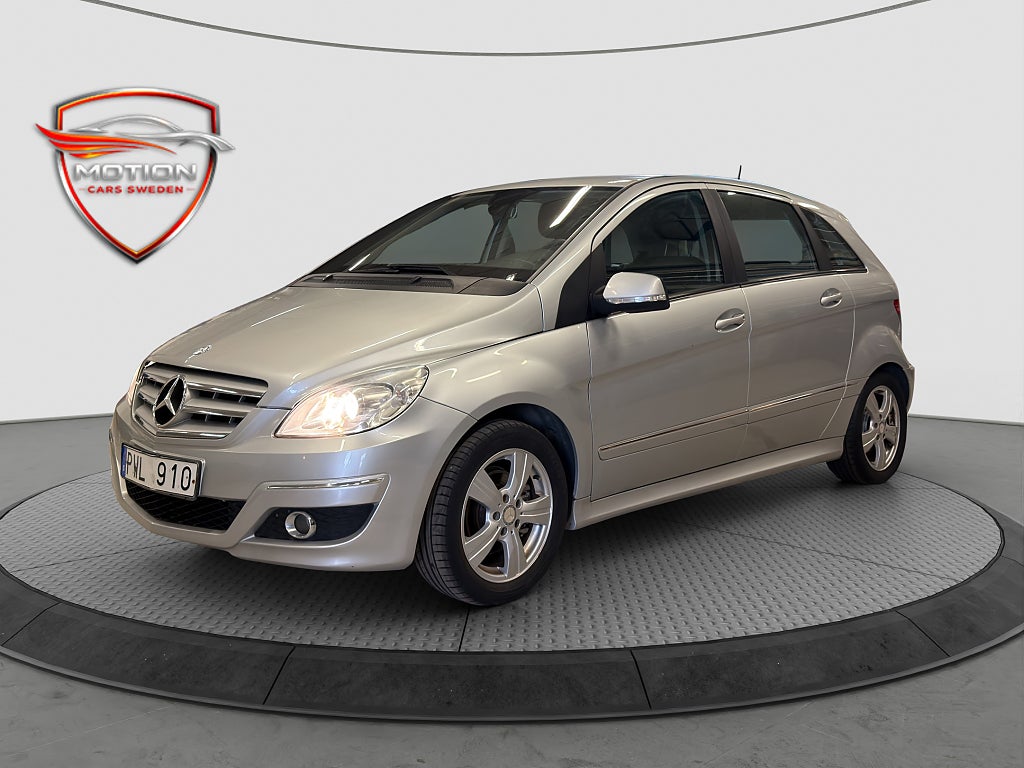 Mercedes-Benz B 180 Autotronic Euro 5 - Nybesiktigad - v.hjul ingår