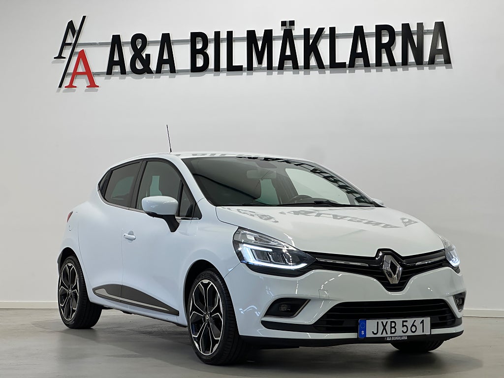 Renault Clio 1.2 TCe EDC Intens Euro 6 Navigation BASS P-Sensor 