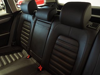 Kombi Volkswagen Passat 16 av 21