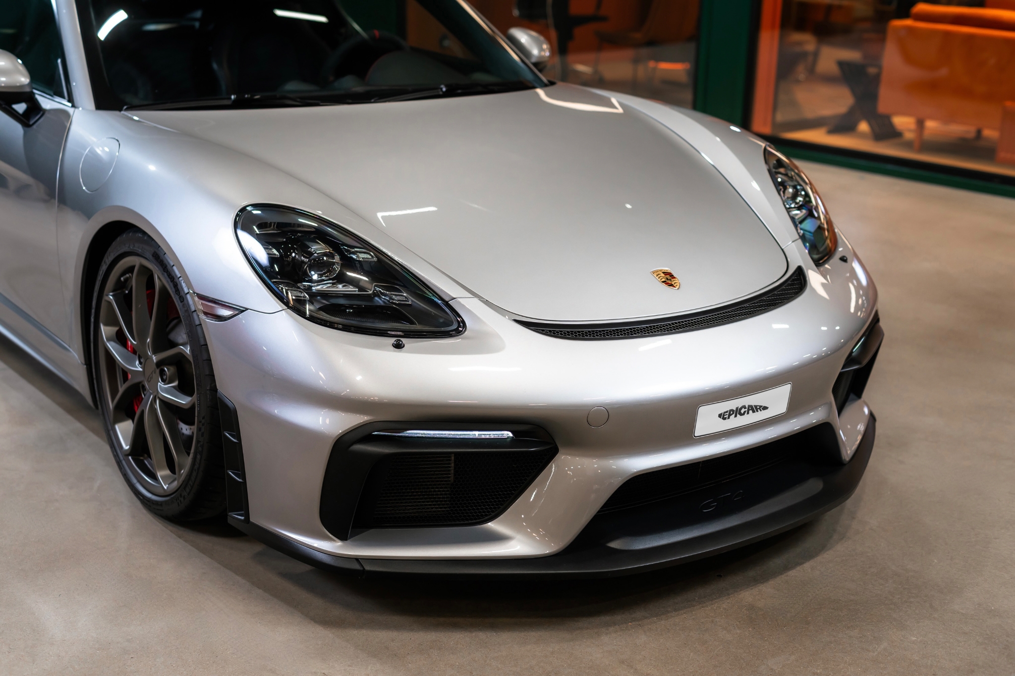 Porsche Cayman 718 GT4 / Sv-såld 2020, bild 2/52