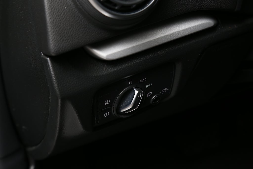 Audi A3 1,4 TFSI 125hk S Tronic Sport Sedan 2015