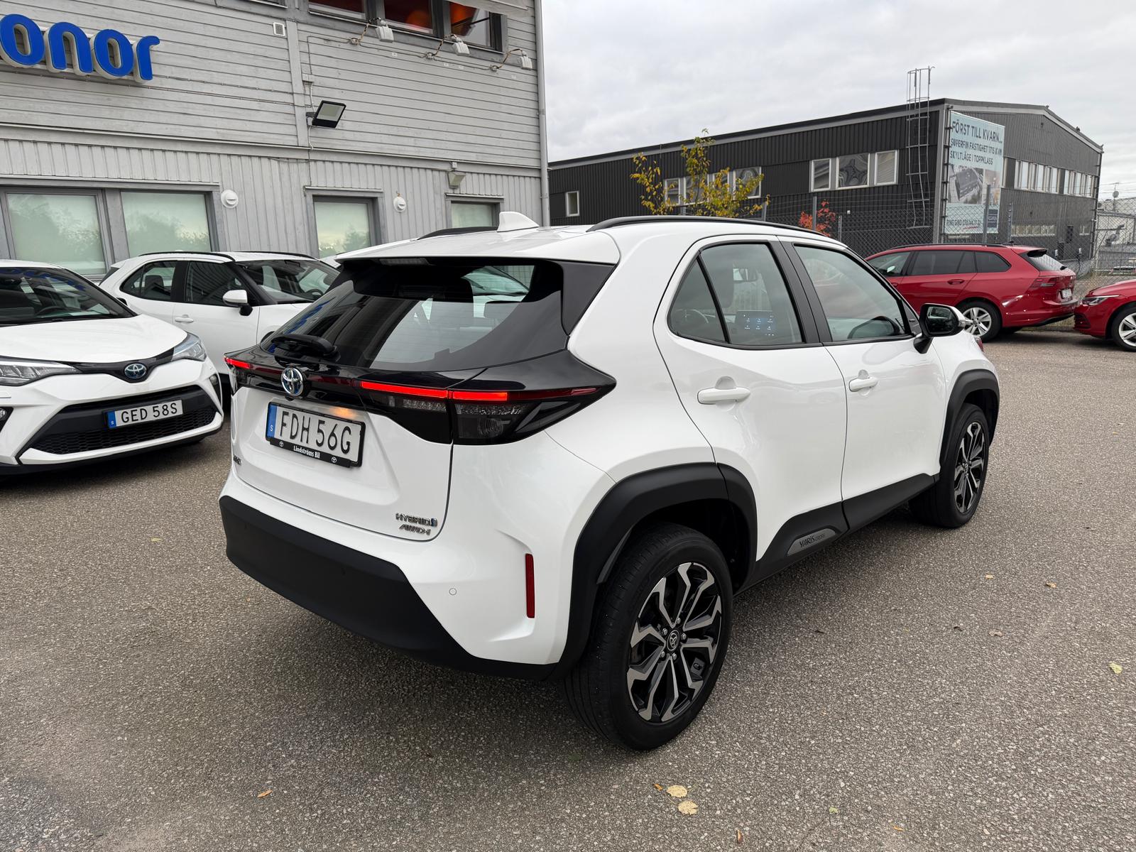 Toyota Yaris Cross 1.5 Hybrid 116 2023, bild 5/10