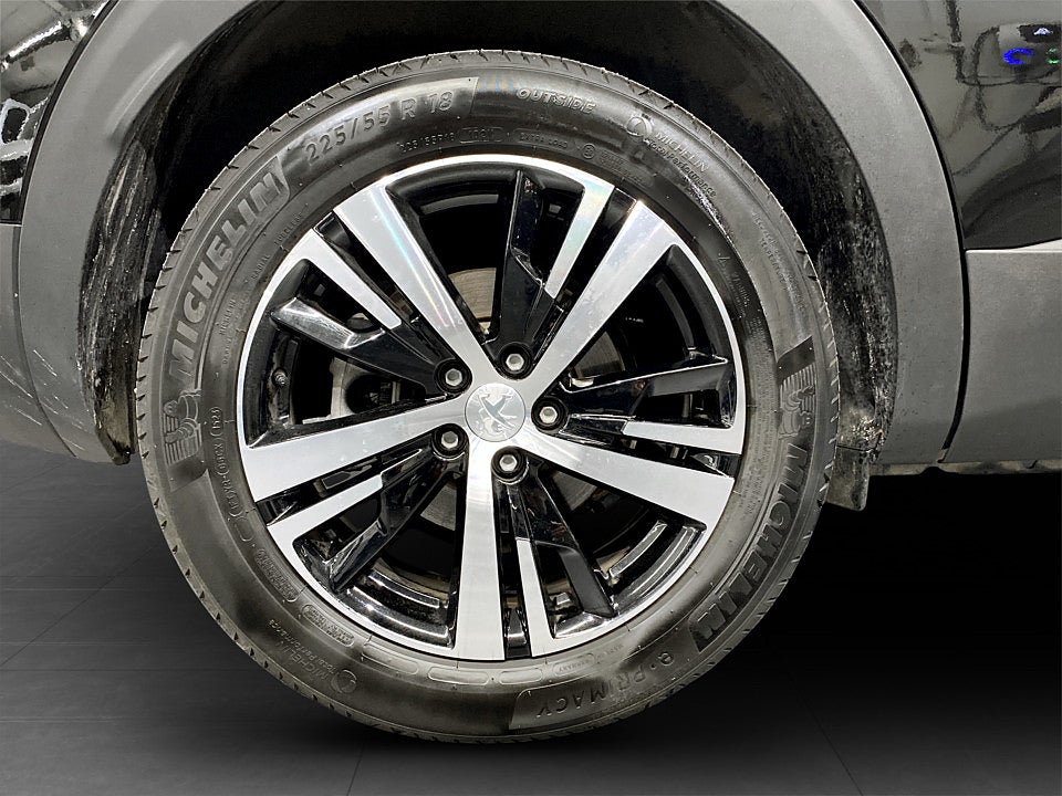 Bild på Peugeot 3008 GT 1.2 PT 130hk Aut B-KAMERA CARPLAY