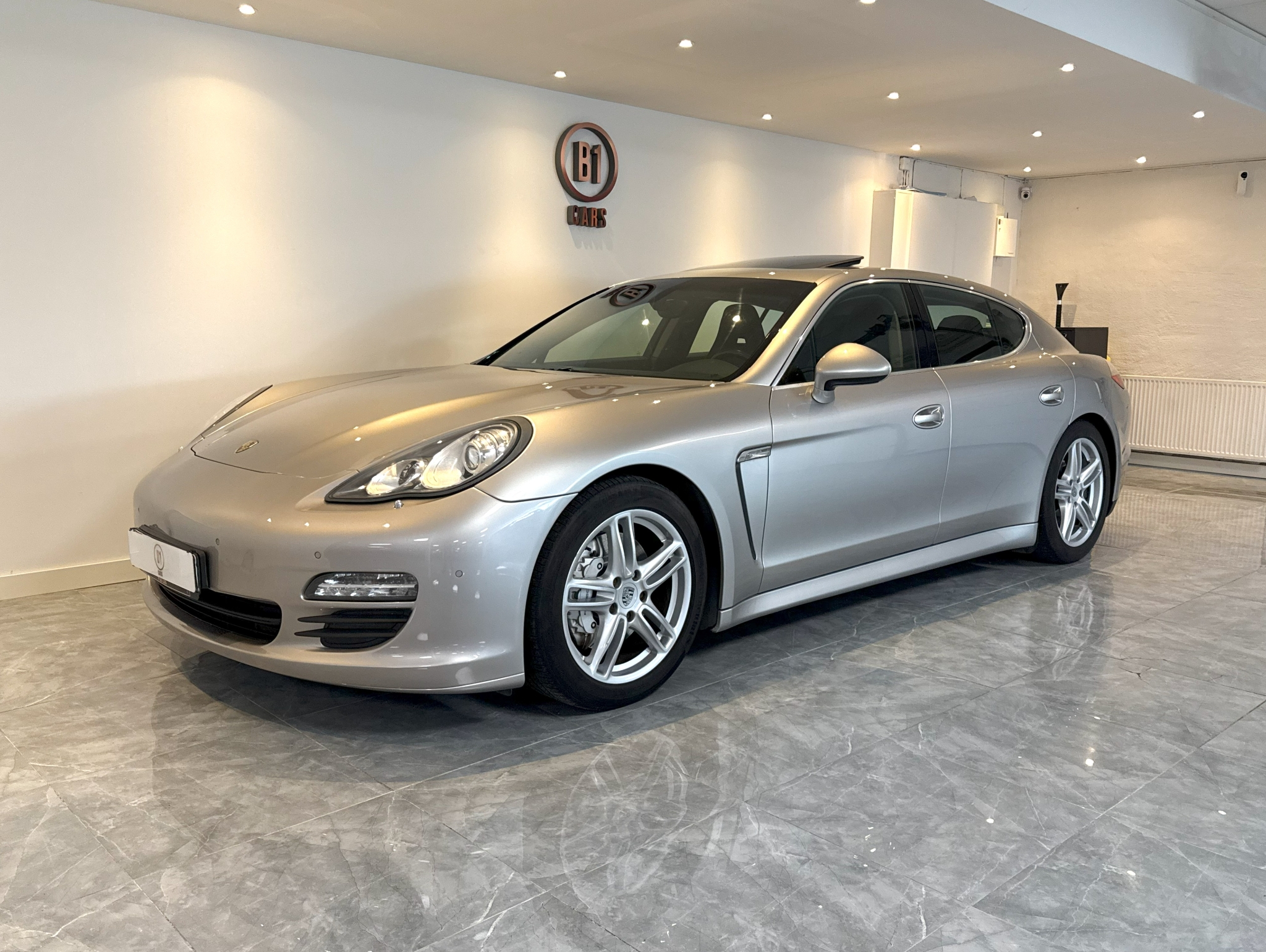 Porsche Panamera 2010, bild 2/50
