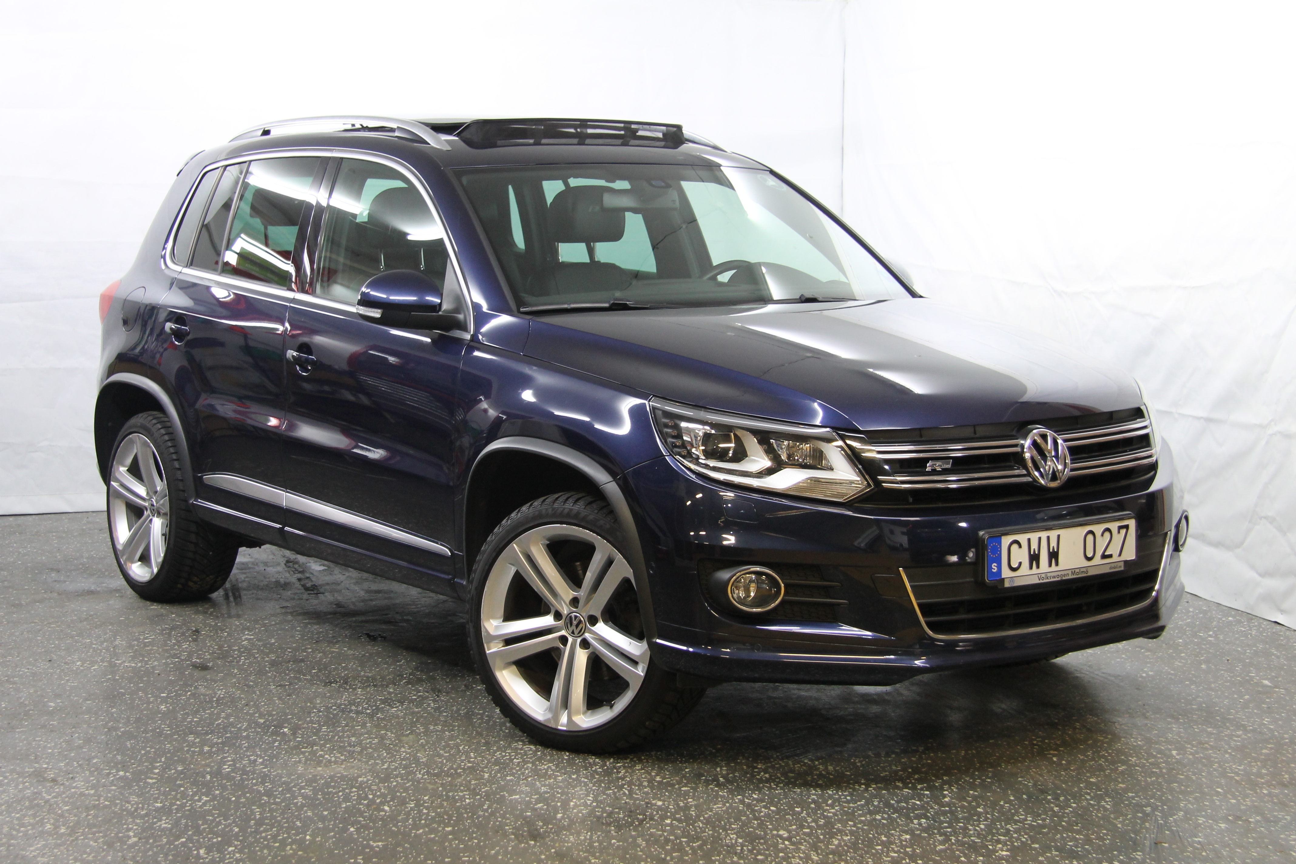 Volkswagen Tiguan 2012, kuva 2/37