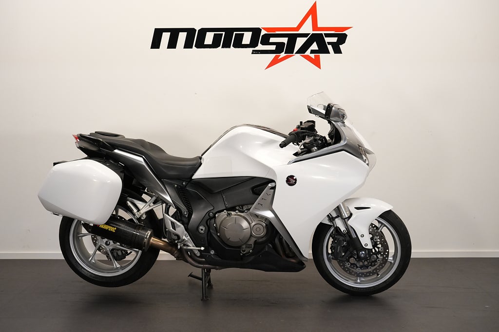 Honda VFR 1200 GRYM! 36 Mån Räntefritt