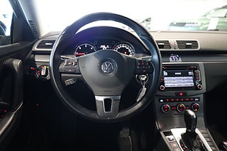 Kombi Volkswagen Passat 17 av 29
