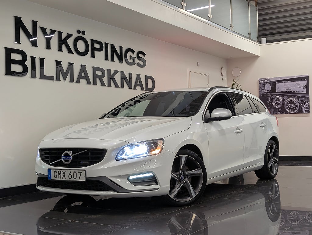 Volvo V60 D4 181hk R-Design Euro 6 Värmare Skinn  Rattvärme