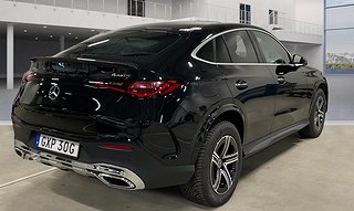 SUV Mercedes-Benz GLC 10 av 11