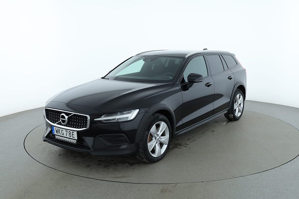 Volvo V60 Cross Country B4 Momentum / Drag, Kamera, Keyless