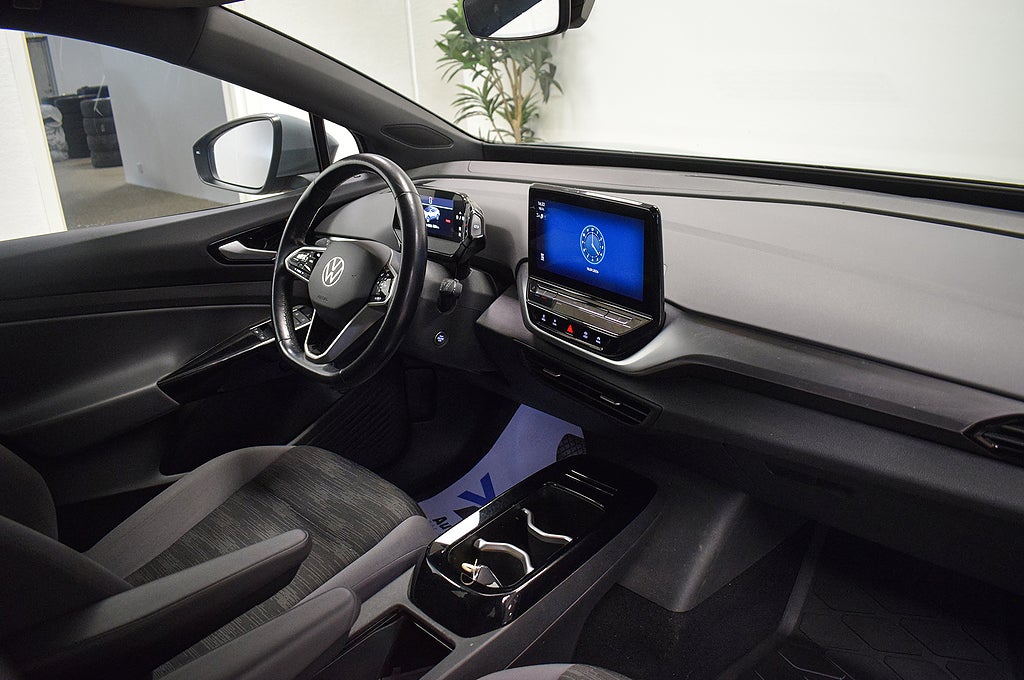 VOLKSWAGEN ID.4 PURE PERFORMANCE ATTELAGE GPS CARPLAY VENDU EN SUÈDE | 4X2 | BVA