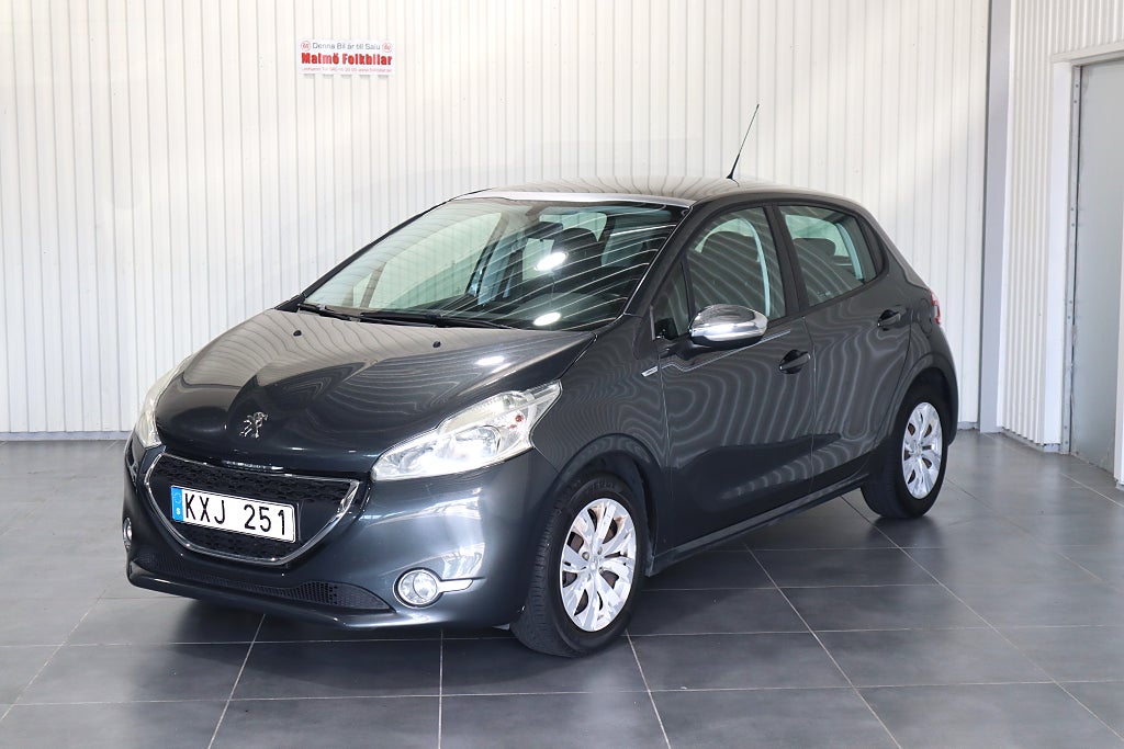 Peugeot 208 5-dörrar 1.2 VTi Svensksåld