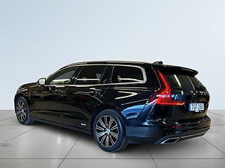 Volvo V60 T6 AWD Inscription Drag/Pano/Kamera/P-Värm/S&V/55km – bild 5