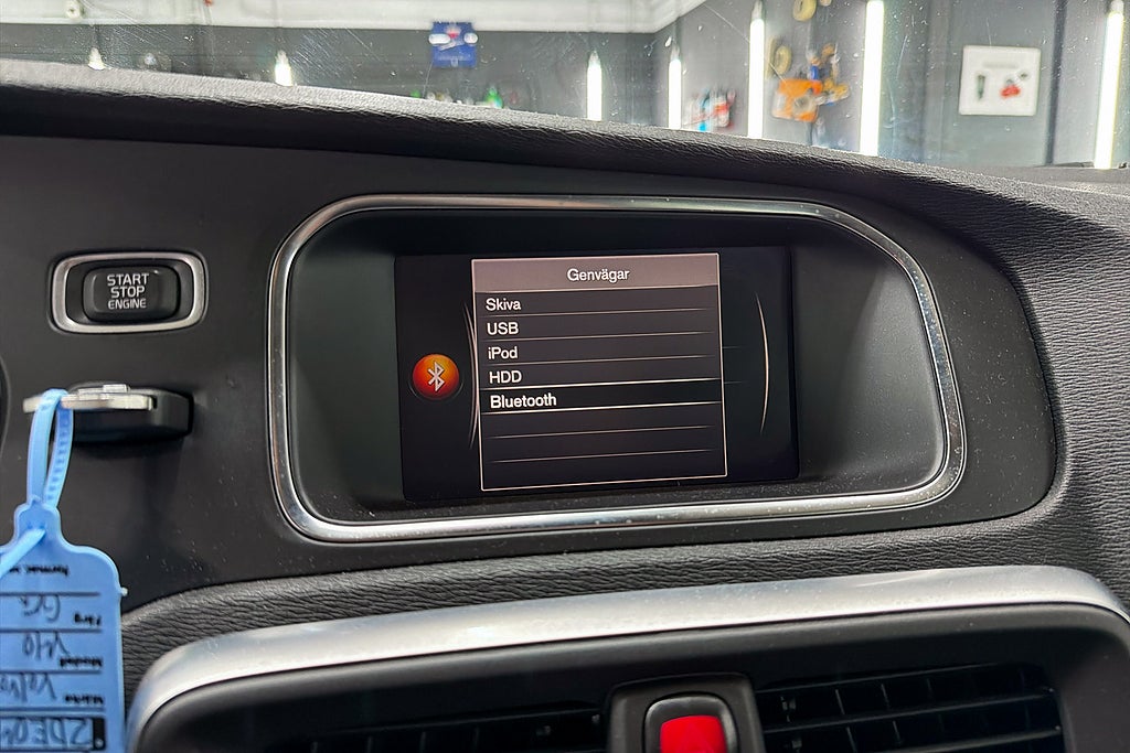 Volvo V40 2018