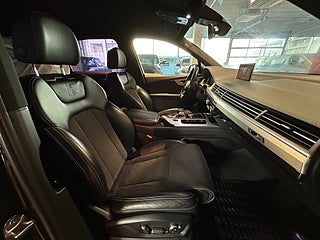Audi Q7 3.0 TDI V6 Quattro BOSE/Dragkrok/7-sits/Dvärm/MoK – bild 14