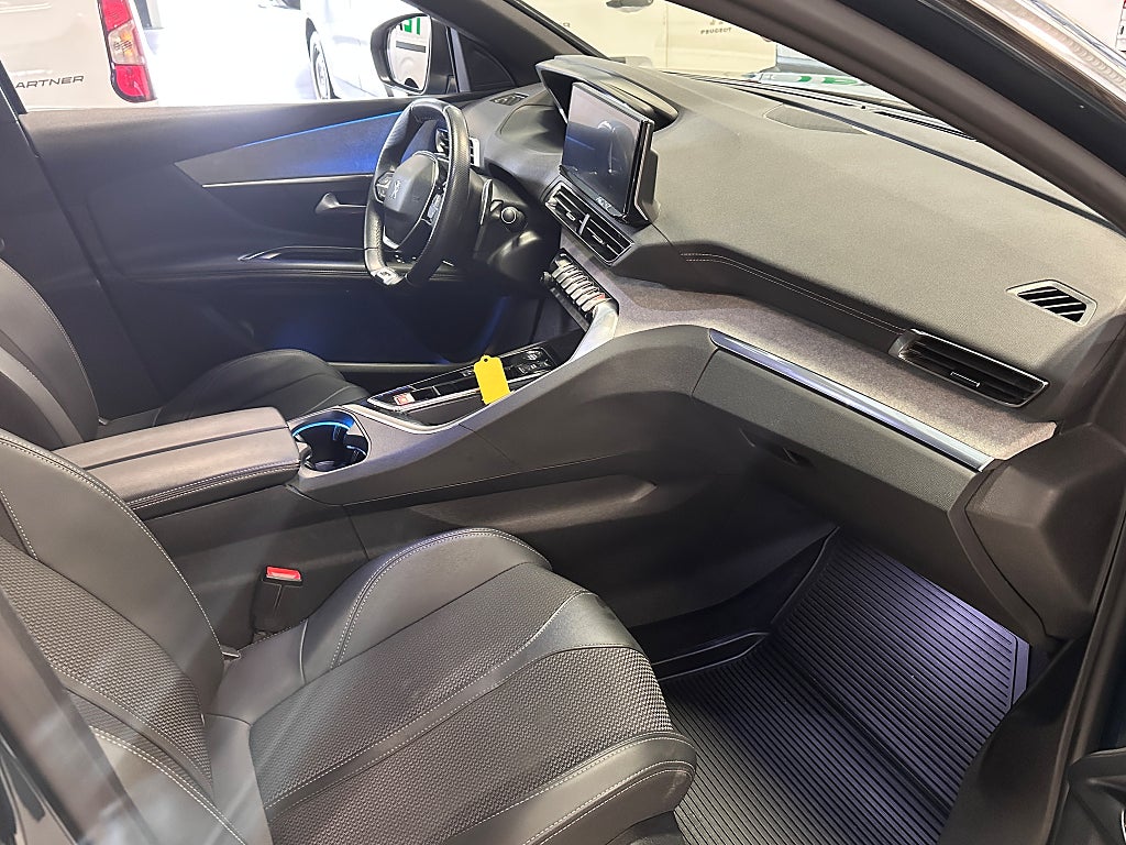 Peugeot 3008 GT 1.2 PureTech 130hk EAT thumbnail