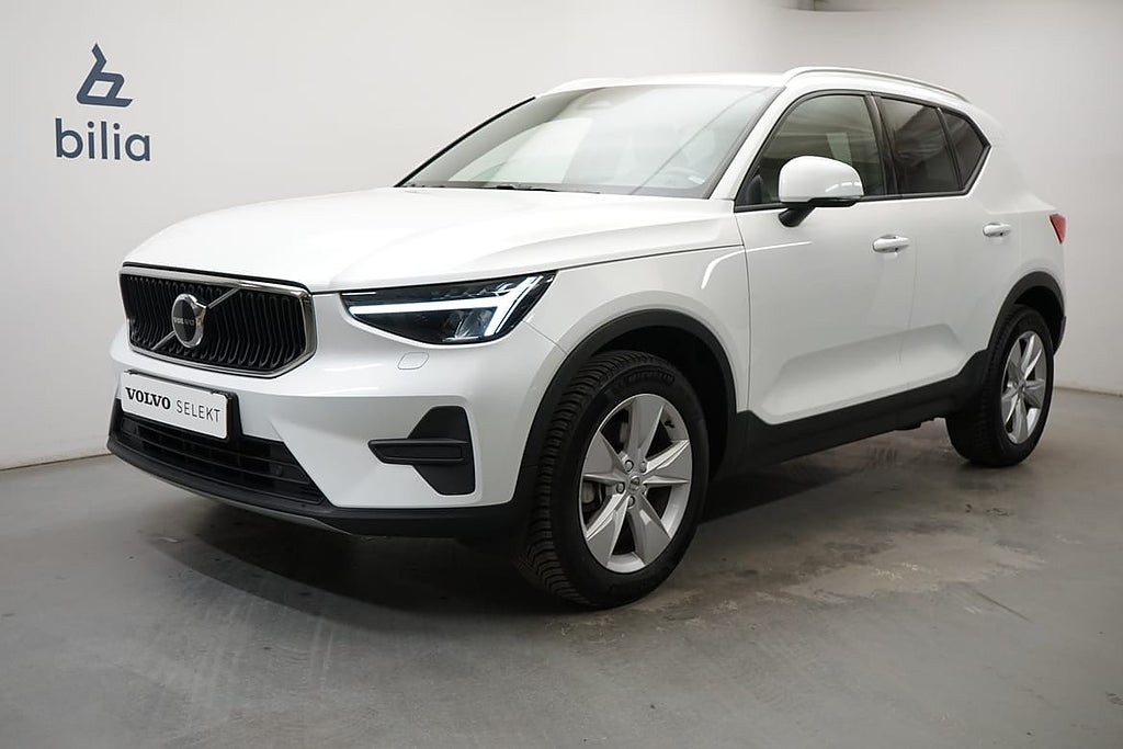 Volvo XC40 B4 FWD Bensin Core SE II, Navigation, Baklucka...