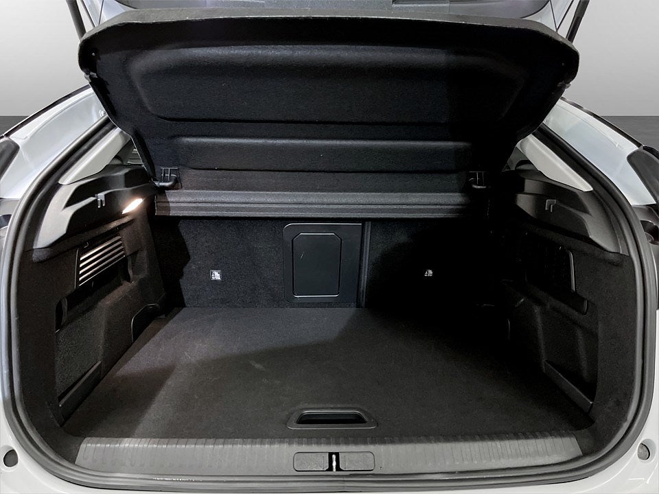 Bild på Citroën C4 Shine 1.2 PT 130hk Aut - 360,HUD,CARPLAY