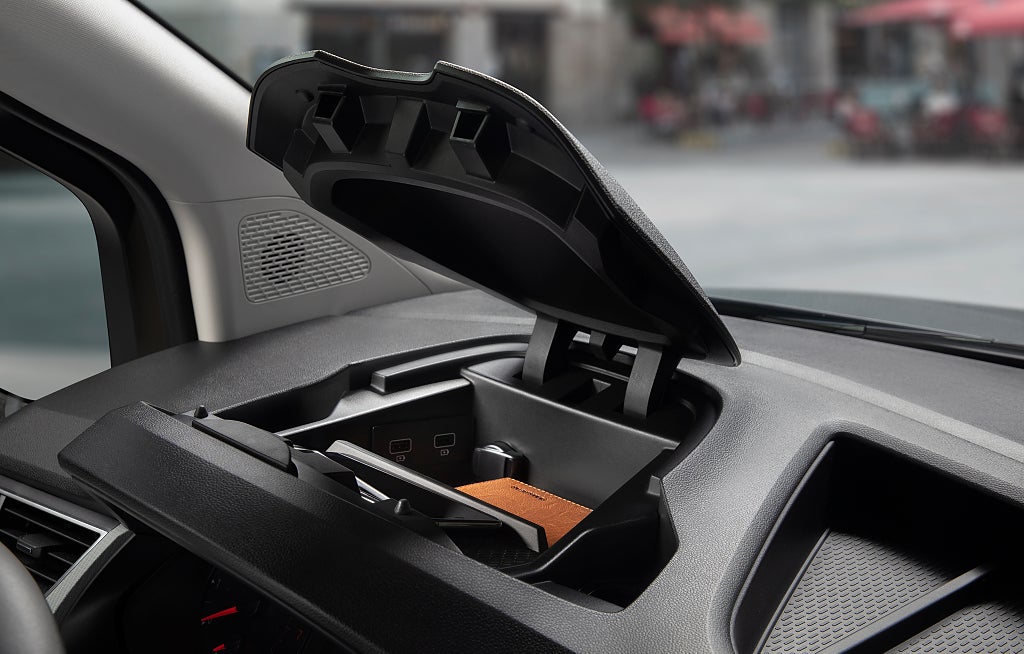 Nissan Townstar AUTOMAT  |L2H1 Bensin | | Drag | N-Connecta