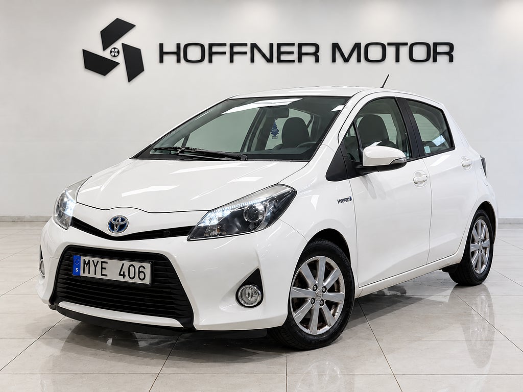 Toyota Yaris Hybrid e-CVT Active Backkamera PDC Bluetooth AUX USB