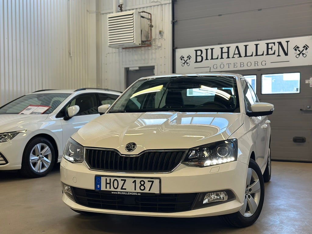 Skoda Fabia 1.2TSI(90hk) Style 2Brukare P-Sensor Årsskatt 360kr