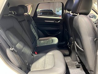 SUV Mazda CX-5 9 av 22