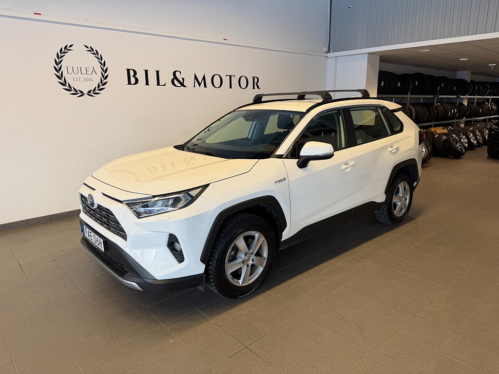 Toyota RAV4 Hybrid AWD-i E-CVT Active |Dubb |Drag |Kamera|4.95%