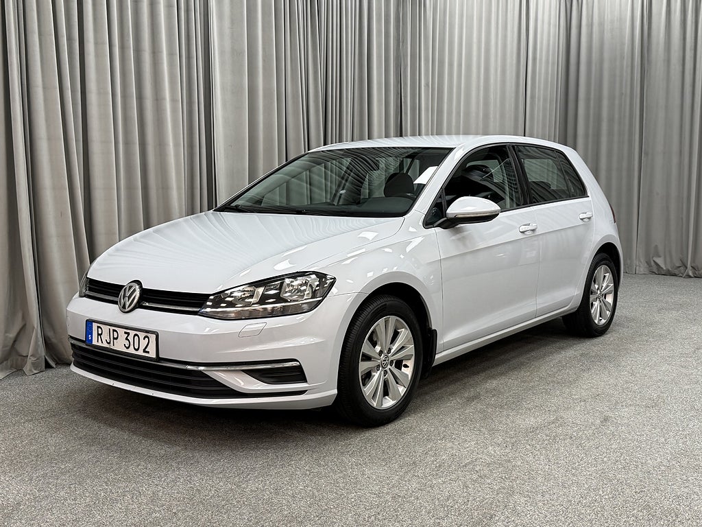 Volkswagen Golf 1.0 TSi 110HK Style Carplay/Adaptiv Farth/Nyservad
