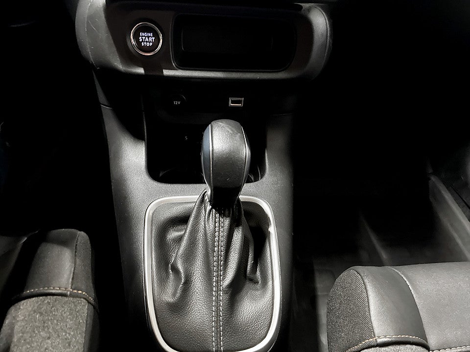 Bild på Citroen C3 Shine 1,2 PT 110hk Aut BACKSENSORER