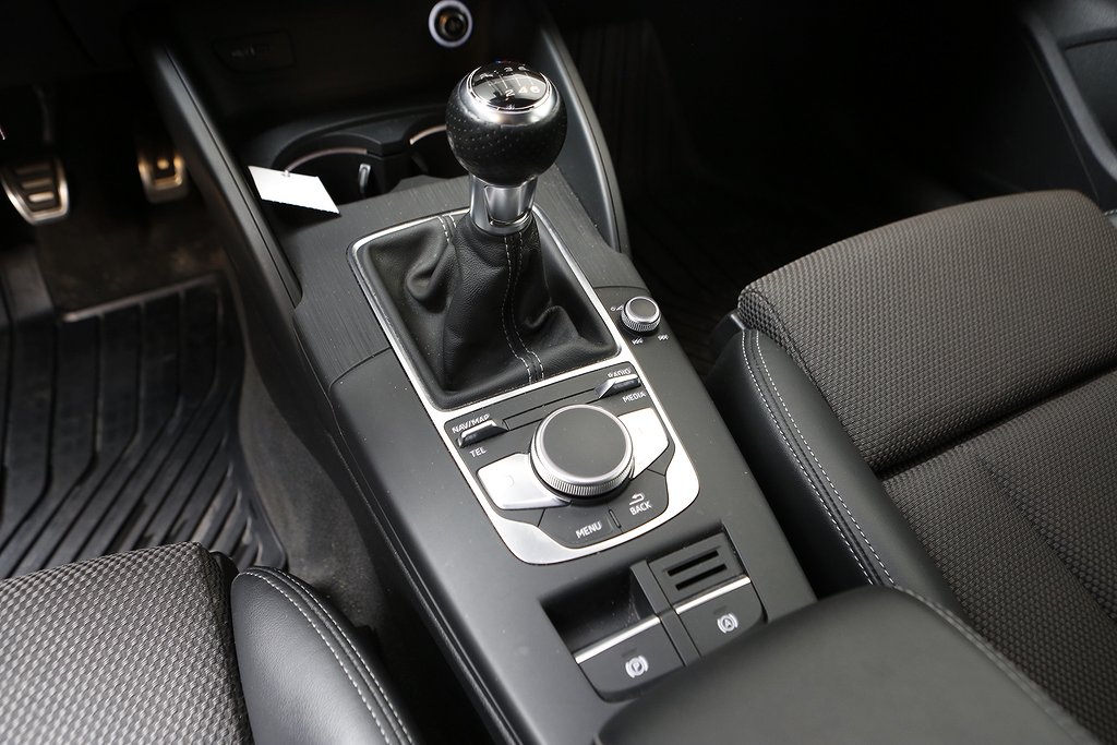 Audi A3 1,5 TFSI 150hk S-Line Sportback 2018