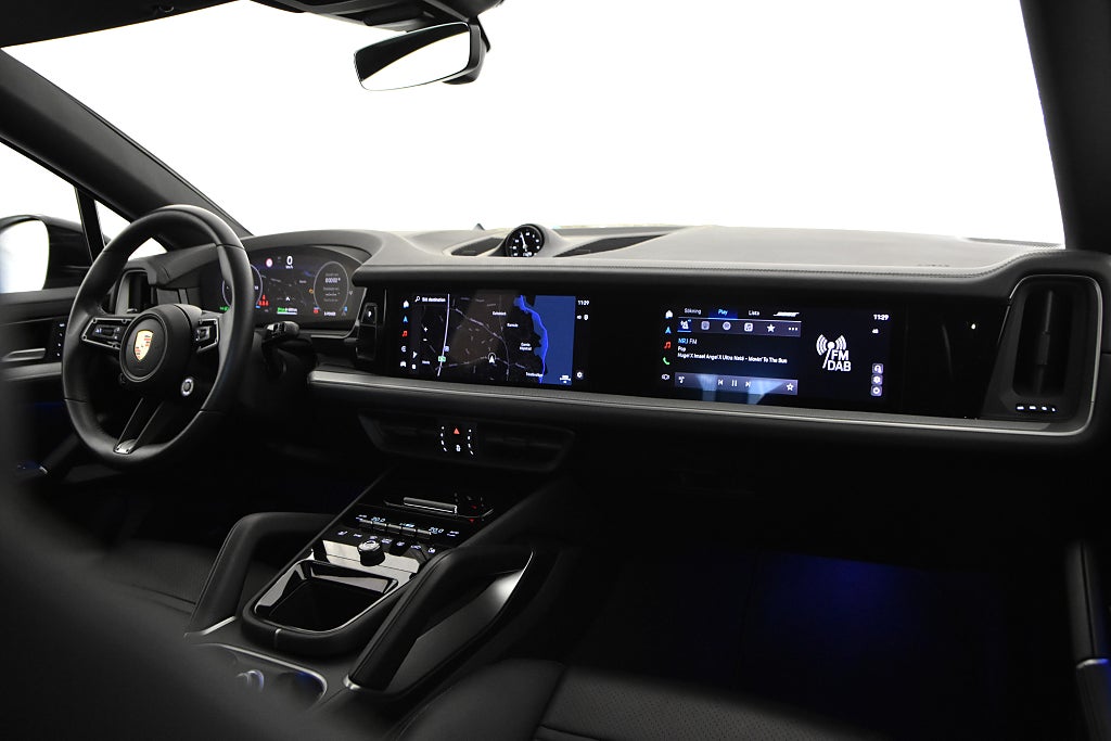 Porsche Cayenne 2024 - miniatyr 21
