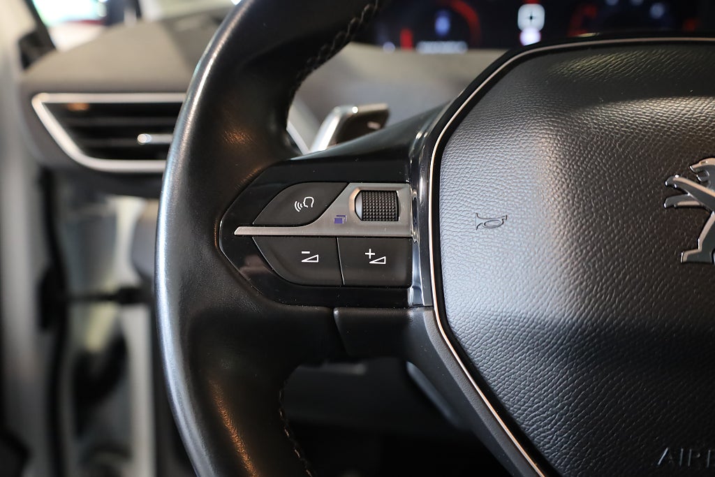 Peugeot 3008 1.6 BlueHDi 120 Aut MirrorLink PDC