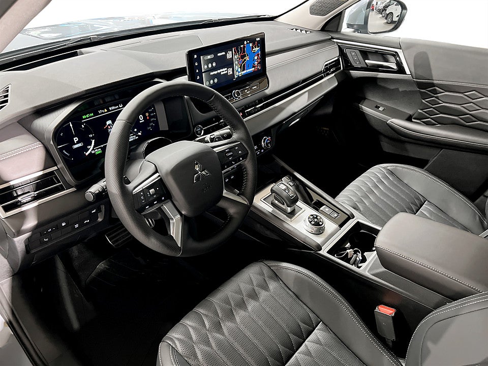 Bild på Mitsubishi Outlander Instyle PHEV - DEMO