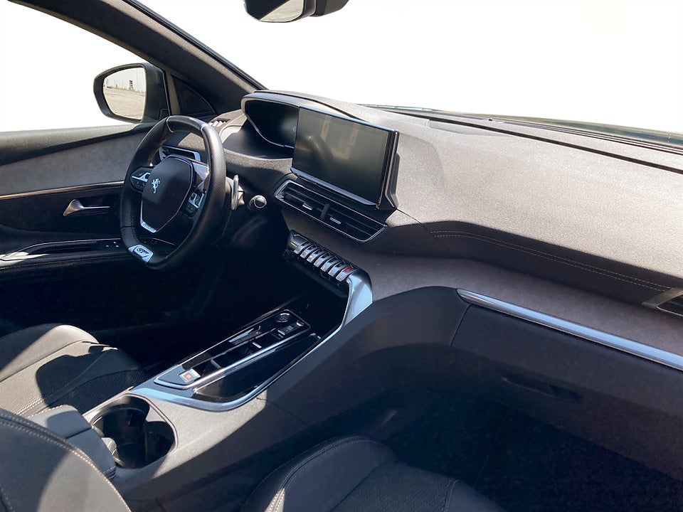 Bild på Peugeot 3008 GT 1.2 PT 130hk Aut B-KAMERA CARPLAY