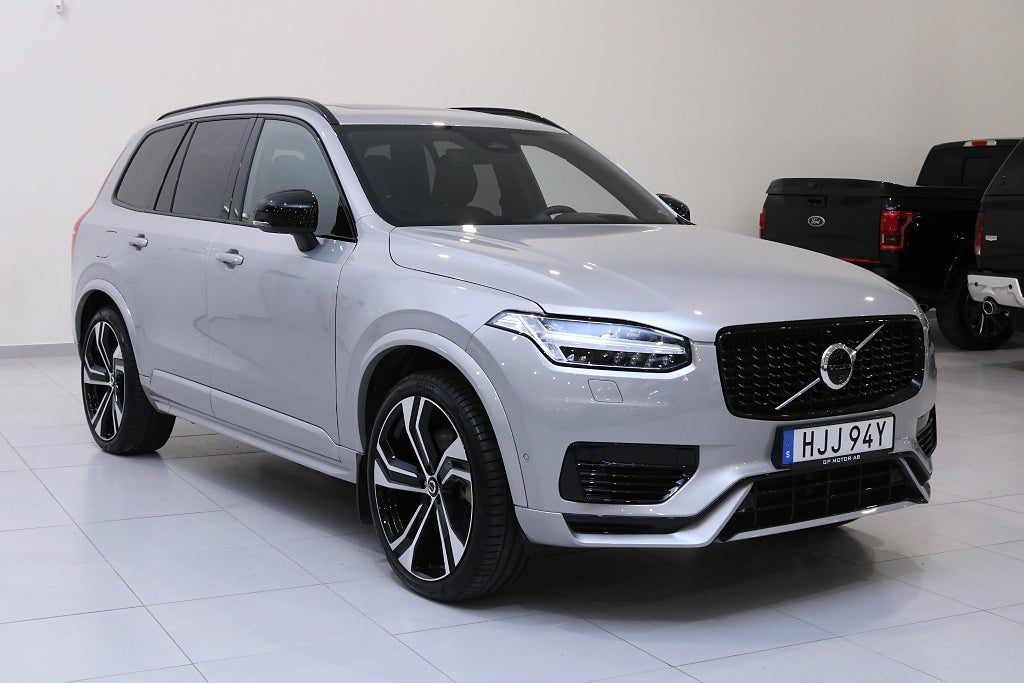 Volvo XC90 7-sits Recharge T8 AWD Ultimate Dark 456hk B&W / MOMS