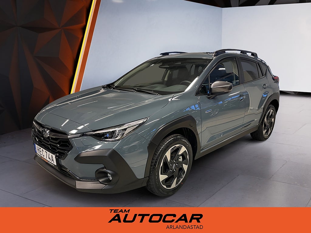 Subaru Crosstrek 2.0 Touring e-Boxer AWD/Dragkrok/Vinterhjul/3,99% ränta