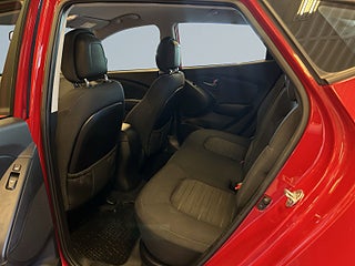 Hyundai ix35 1.6 GDI/Drag/MoK/SoV-Däck/Psens/2-Brukare – bild 13