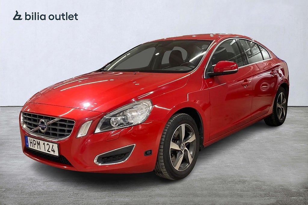 Volvo S60 T3 Momentum M-Värmare / Dragkrok / Bluetooth