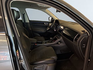 Skoda Kodiaq 2.0 4x4 Businessline Drag Dvärm Kamera CarPlay S&V-däck