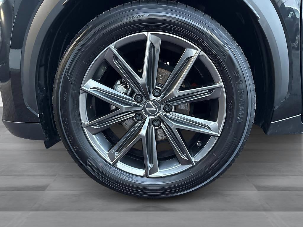 Lexus LBX 2024 - miniatyr 11